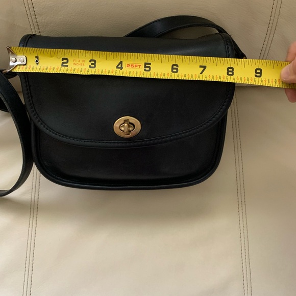 Vintage Coach Watson style black leather crossbody bag - Picture 8 of 10